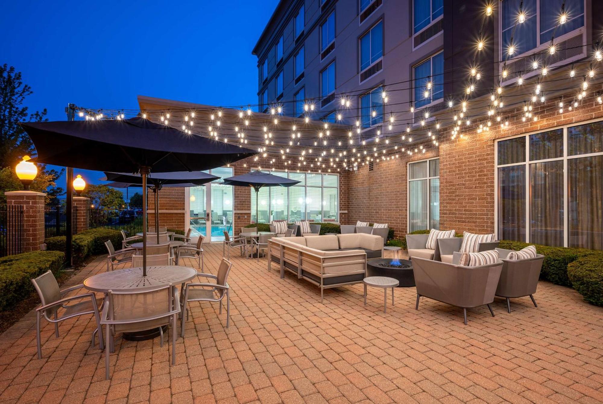 Doubletree By Hilton Chicago Midway Airport, Il Hotel Bedford Park Exterior foto